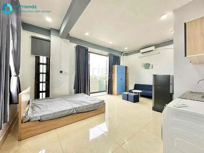 FULL NỘI THẤT BAN CÔNG GẦN ĐẠI HỌC NGÂN HÀNG, Phạm Văn Đồng