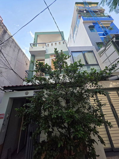 BÁN NHÀ XÔ VIẾT NGHỆ TĨNH, HẺM XE HƠI, 40M2, 4 TẦNG, CHỈ HƠN 5.5 TỶ