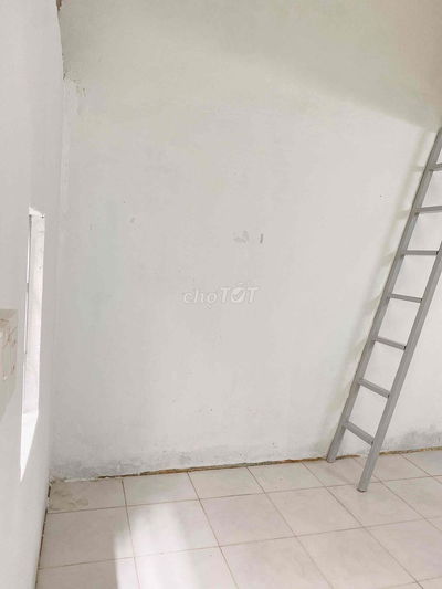PHÒNG TRỌ Q7 GIÁ RẺ, GẦN CẦU PHÚ XUÂN