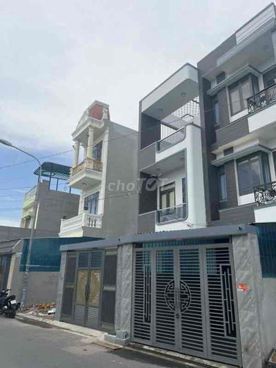 Mặt tiền ô tô tránh -giao Hai Bà Trưng -Dĩ An -82m2-3 tầng-4PN-5.1 tỷ