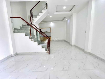 CHO THUÊ NHÀ NGUYÊN CĂN 2PN - HẺM Ô TÔ NGAY LÊ VĂN SỸ
