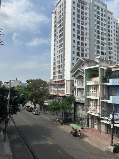 Nhà Phố mặt tiền kinh doanh khu Tên Lửa , MT Đường Số 4 ,DT 4x20 .