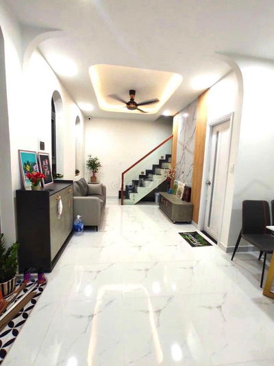 KẸT NỢ BÁN GẤP NHÀ Q9 59.M2/1TY630 Đ.LÊ VĂN VIỆT GẦN VINCOM, CÓ SỔ
