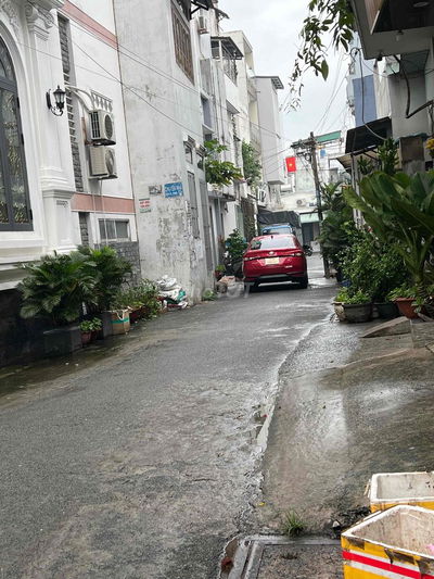 Bán nhà Khuông việt 90m2 ngay Lạc Long Quân hẻm 8m, giá chỉ 8.x tỷ