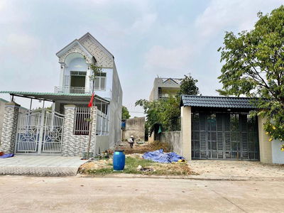 Bán Gấp 3 lô Đất Trong KDT Mỹ Phước 3 Giá Tốt.