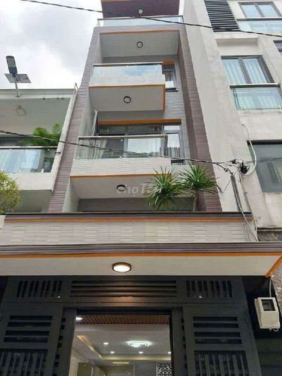 Hẻm xe hơi Nguyễn Thị Minh Khai 5 x 22m T3L giá 23 tỷ thương lượng