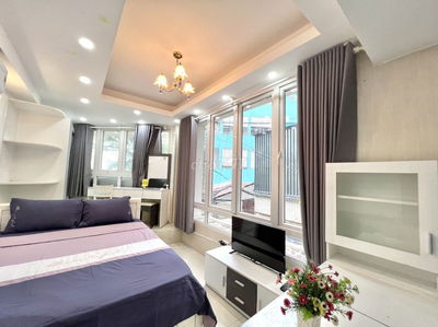 Căn Mới MÁY GIẶT RIÊNG, THANG MÁY - Ngay Dọc Bờ Kè TRƯỜNG SA Quận 3