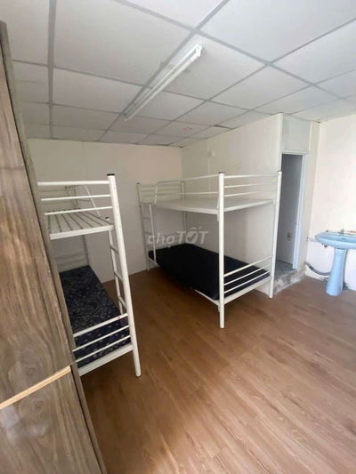 KTX cho sinh viên đầy đủ tiện nghi