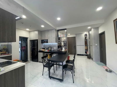 CHO THUÊ CĂN HỘ RESGERRN DIỆN TÍCH LỚN