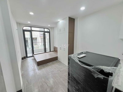 CHO THUÊ STUDIO BAN CÔNG MỚI 100% NGAY NGÔ QUYỀN QUẬN 10 GIÁ SIÊU TỐT