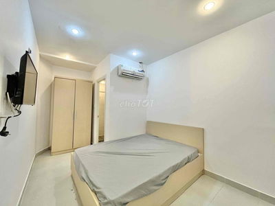 Cho Thuê Phòng STUDIO Cửa Sổ Đầy Đủ Nội Thất Gần Lê Văn Sỹ Phú Nhuận