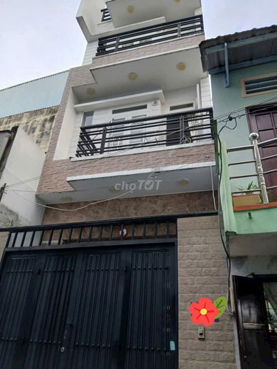 BÁN NHÀ 4 TẦNG, HẺM XE HƠI VÀO NHÀ, DT (4X10)M2, 5,1 TỶ CÒN TL