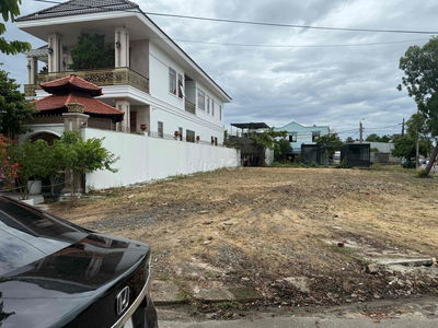 bán rẻ lô đất đẹp VIP 2 MT đường văn tiến Dũng , khu nhiều căn hộ