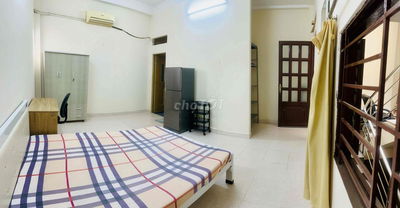 Phòng đầy đủ nội thất 30m2 giáp Q.3, Q.10, Tân Bình