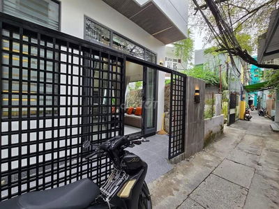Chủ nhà cần ra đi căn nhà hẻm