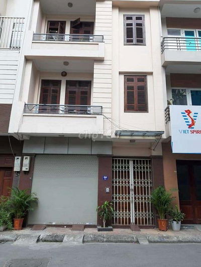 Cho thuê nhà ngõ 26 Đặng Thùy Trâm, Dt 70m x 5 tầng mặt tiền 5m