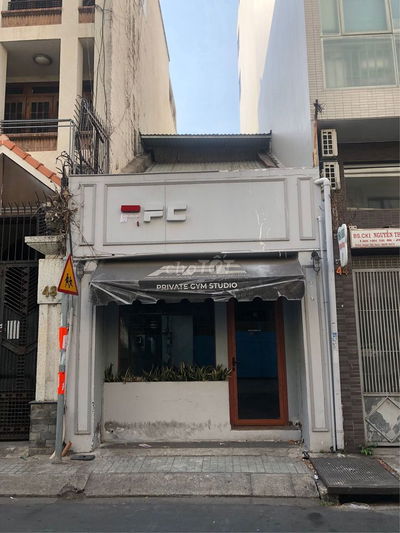 CHO THUÊ NHÀ MẶT TIỀN ĐƯỜNG PHỤ 88m2 HUỲNH KHƯƠNG NINH, Q1 (CHÍNH CHỦ)