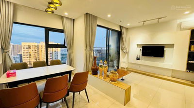 Chính chủ bán gấp căn hộ Vinhomes Grand Park Q9, căn góc DT 69m2 tặng full nội thất chỉ 2tỷ668 BTP