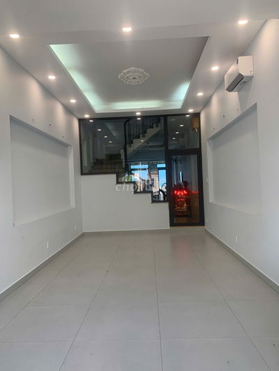 Cho Thuê Mặt Bằng Tầng Trệt Đường 40 KDC Tân Quy Đông Làm VP CTy
