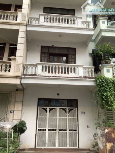 CHO THUÊ NHÀ PHỐ GIẢNG VÕ (Khu nhà giáp bến xe Kim Mã)