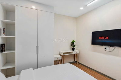 Cho thuê căn hộ cao cấp Gold View Bến Vân Đồn Q4, 80m2, 2PN,18tr/t, NT