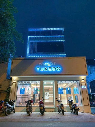 CHO THUÊ NHÀ MT ĐƯỜNG VÕ THỊ SÁU Q3, DT 6x18M, TRỆT 4 LẦU, GIÁ 90TR