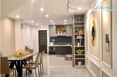 NHÀ ĐẸP HẢI CHÂU – 3 TẦNG – Ở NGAY – GIÁ CHỈ 7.X TỶ – SỔ VUÔNG, KHÔNG LỖI PHONG THỦY