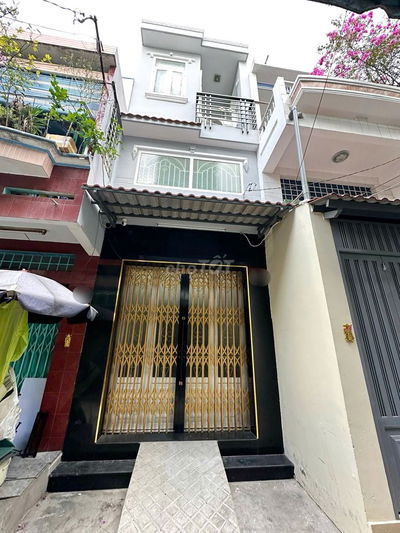 🔴 Nhà mới 3 tầng hẻm thông đường Tuy Lý Vương P12Q8. Giá 4.8 tỷ TL