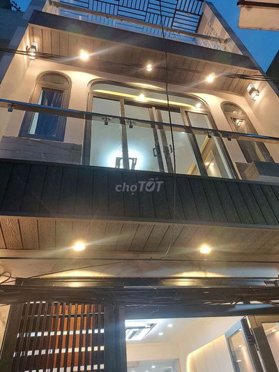 Bán nhà đẹp mới xây một trệt 2 lầu 5ti5 Quận 4.