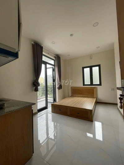 Cho Thuê Studio Full Nội Thất - Tone Gỗ Cực Sang - Ban Công Thoáng