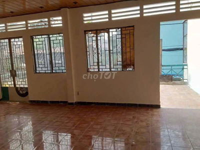 Cần bán nhà đường Phan Chu Trinh, Bình Thạnh gấp do sắp đi định cư