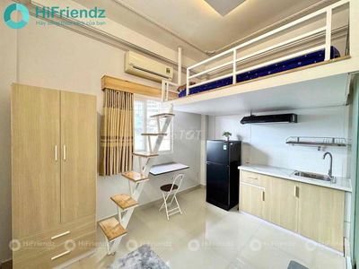 Duplex Full Nội Thất Cao Cấp Cửa Sổ Trời Ngay Gần Trung Tâm Q10