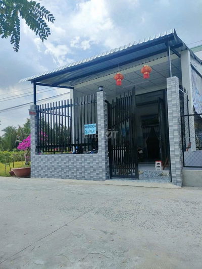 Nhà cấp 4, full thổ cư