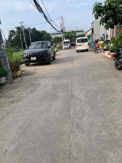 BÁN NHÀ GIÁ RẺ HXH - 126M (5.6m x 21m ) CHỈ 5.2 TỶ