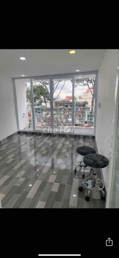 nguyên căn mặt tiền 3tháng2 nhà 3 lầu (3,3x10) 3p4wc