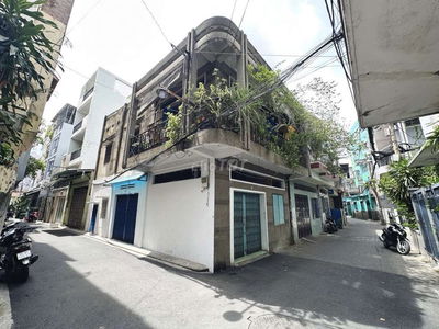 Bán nhà đường Võ Thành Trang P 11 Tân Bình Ngang 5,5M 65M2, giá 10,7Tỷ