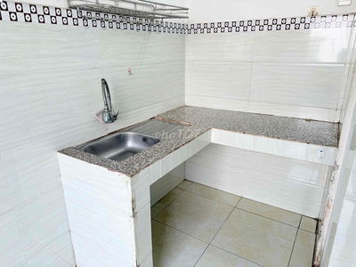 Phòng trống Nguyễn Văn Tăng
