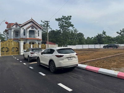 Lô góc 100m2 full thổ cư giá quanh 2.3 tỷ