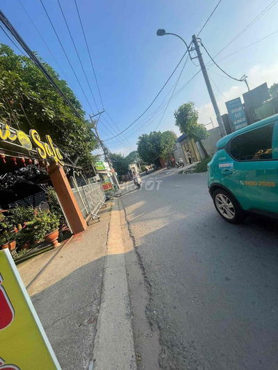 Đất mặt tiền Huỳnh Thị Na
