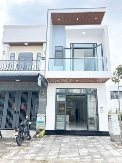 NHÀ TÌM CHỦ MỚI đường VÀNH ĐAI TÂY, THỦ ĐỨC - 49,5M² - SHR - 2TỶ750