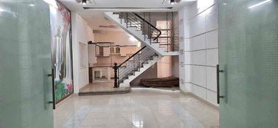 Cho thuê nhà MTKD đường 49 dt 4,5x18 xd 3 tấm . Giá 16tr