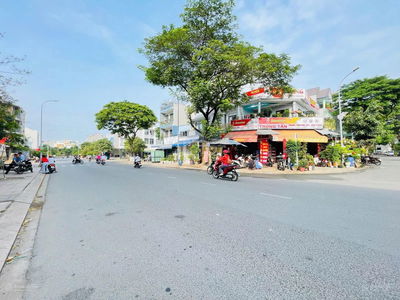 HÀNG HIẾM,GIÁ TỐT,ĐẤT MẶT TIỀN NGANG 5M FULL THỔ ĐƯỜNG NHỰA XE HƠI 8M