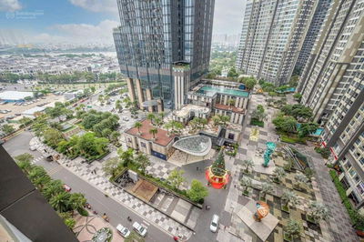 Bán Gấp Căn Hộ 3 Phòng Ngủ Vinhomes Central Park  128m²  Full Nội Thất  Giá 11,5 Tỷ