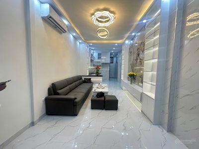 Siêu phẩm Ngõ 34 Hoàng Cầu- Nguyễn Phúc Lai, DT 45m2 x 5 tầng, thang máy, 2 mặt thoáng trước sau,