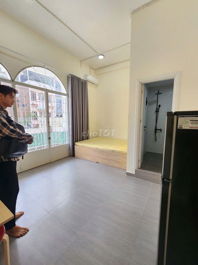 Phòng trọ 25m2 - sạch sẽ, có ban công đón nắng sáng