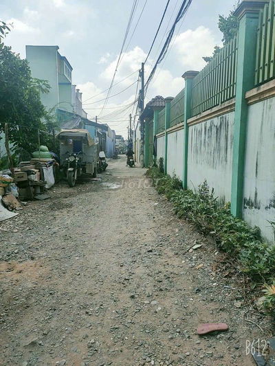 ĐẤT ĐẸP NGAY CHỢ VÀ TRƯỜNG HỌC CHỢ LÊ THỊ NGAY