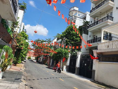 Tòa nhà 5 tầng mặt tiền 28B Đặng Tất phường Tân Định Quận 1
