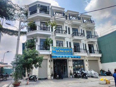Nhà Phố Kinh Doanh 80m2 6,4 tỷ quận Bình Tân, sổ sẵn