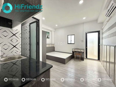 STUDIO BANCOL CỬA SỔ TRỜI FULL.NỘI THẤT NẰM GẦN CHỢ THẠCH ĐÀ