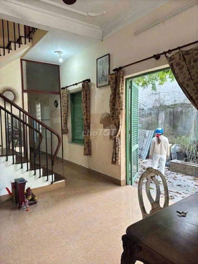 CHO THUÊ BIỆT THỰ SÂN VƯỜN, 10MX22M, 1 TRỆT 1 LẦU, 3PN, 13TR.